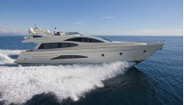 Motor Yacht Stinray M -  Cruising